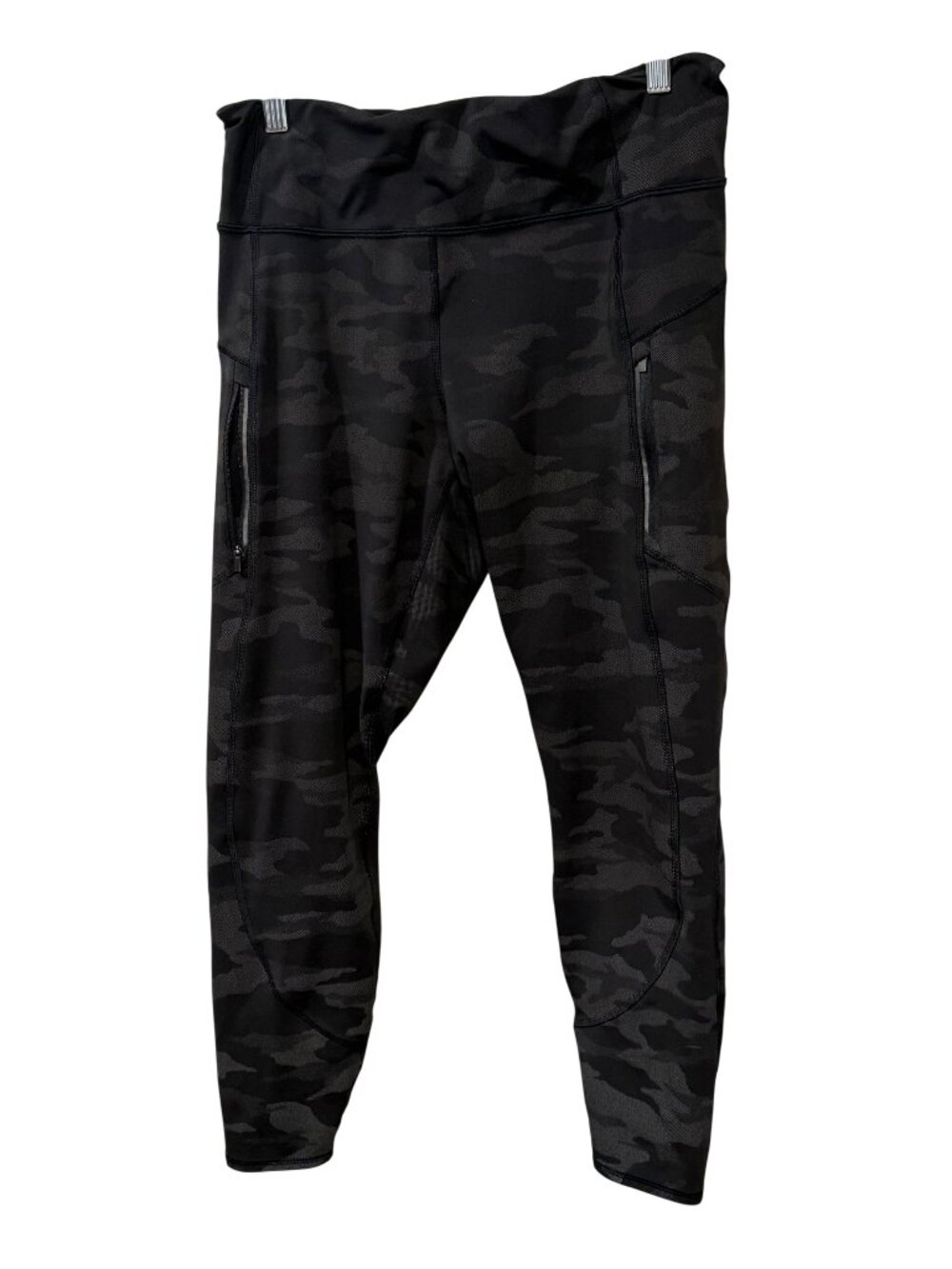 Athleta Rainier Reflective Tight Leggings Black Camo Large High Waist Pockets